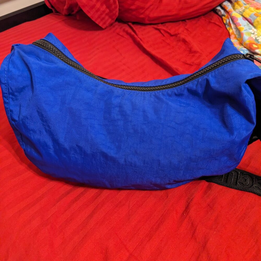 BAGGU royal blue medium crescent bag - Read description